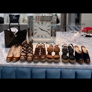 LOT OF CHRISTIAN LOUBOUTIN SHOES - 1 New 5 GUC